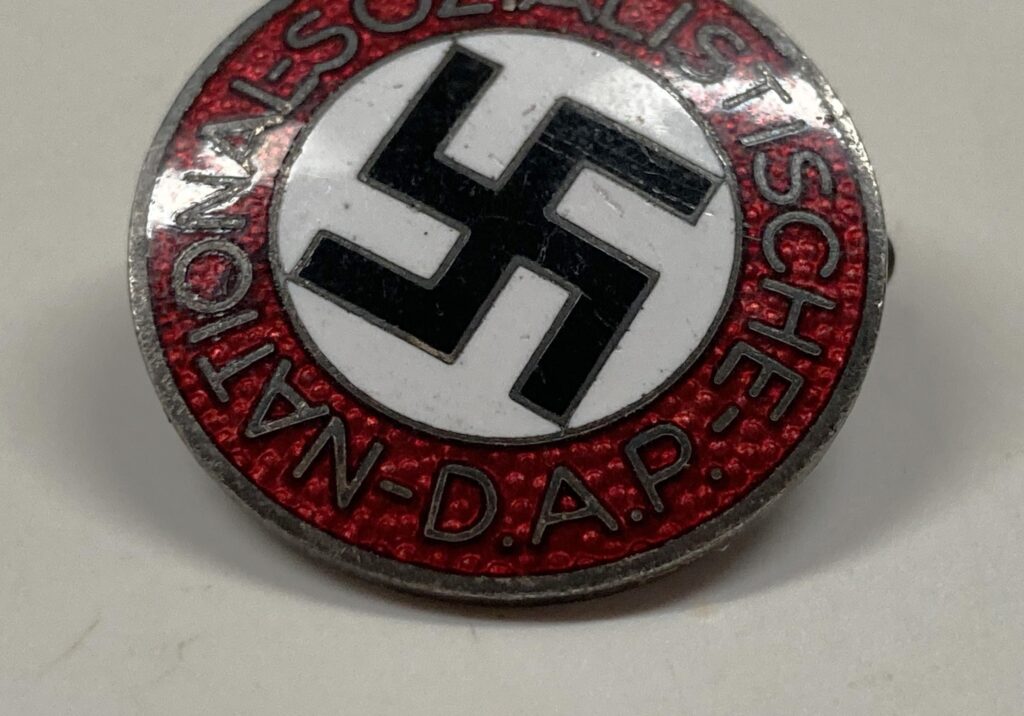 NSDAP Membership Party Badge – RZM M1/77