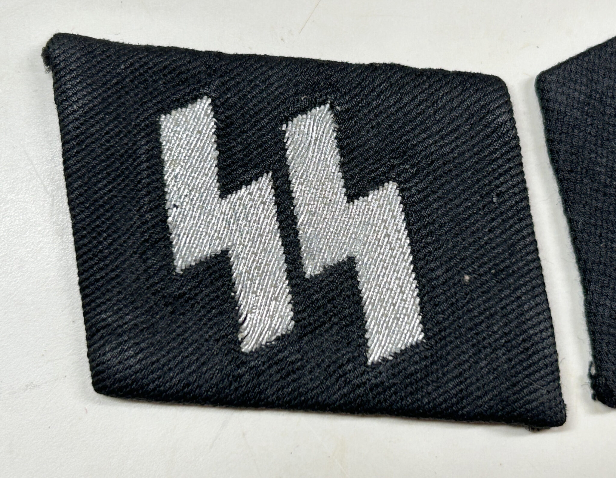 RARE Set of Waffen-SS Officer Collar Tabs in Flatwire/BeVo – (Uniform ...