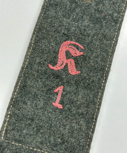 Early M36 Heer (Army) Shoulderboard for Kradschutzen Regiment 1 - Image 2