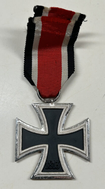 1939 Iron Cross 2nd Class (EK2) – (Walter & Henlein, Gablonz) - Image 3