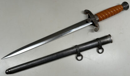 Minty Early Model 1935 Heer (Army) Dagger – (Carl Eickhorn, Solingen)