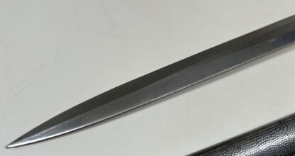 Minty Early Model 1935 Heer (Army) Dagger – (Carl Eickhorn, Solingen) - Image 11