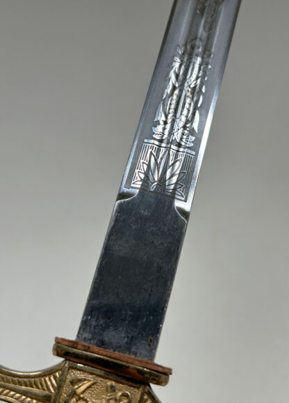 Double Etched Model 1938 Kriegsmarine (Navy) Dagger w/ Hammered Scabbard – (Carl Eickhorn, Solingen) - Image 20