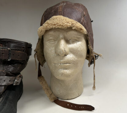 WWII U.S. Army Air Force A-6-A Flight Boots w/ B-6 Flight Helmet - (Local Find) - Image 3