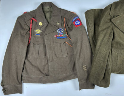 Identified U.S. 82nd Airborne Division, 325th Glider Infantry Regiment Uniform Grouping - Image 2