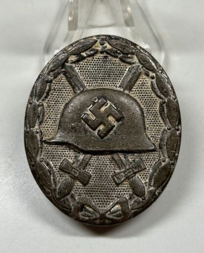 1939 Wound Badge in Silver - ("100" Wächtler & Lange)