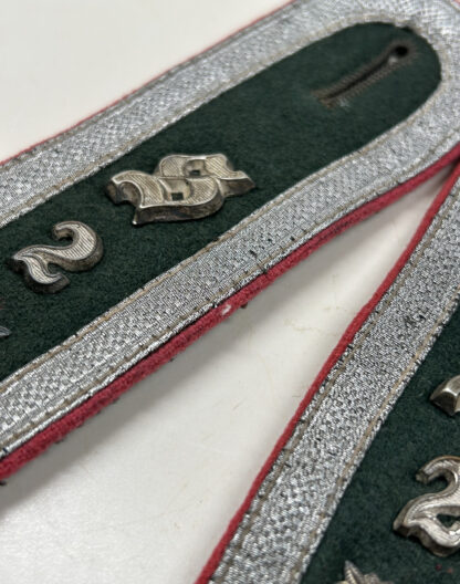 Early Set of M36 Panzer Schutzen Regiment '6' NCO Shoulder Boards - Image 2