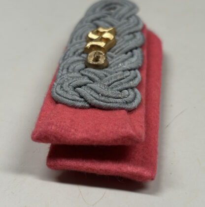 MINT Unissued Set of Panzer Schutzen Regiment '6' Officer Shoulder Boards - Image 7