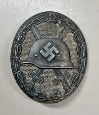 1939 Wound Badge in Silver - (“65” Klein & Quenzer)