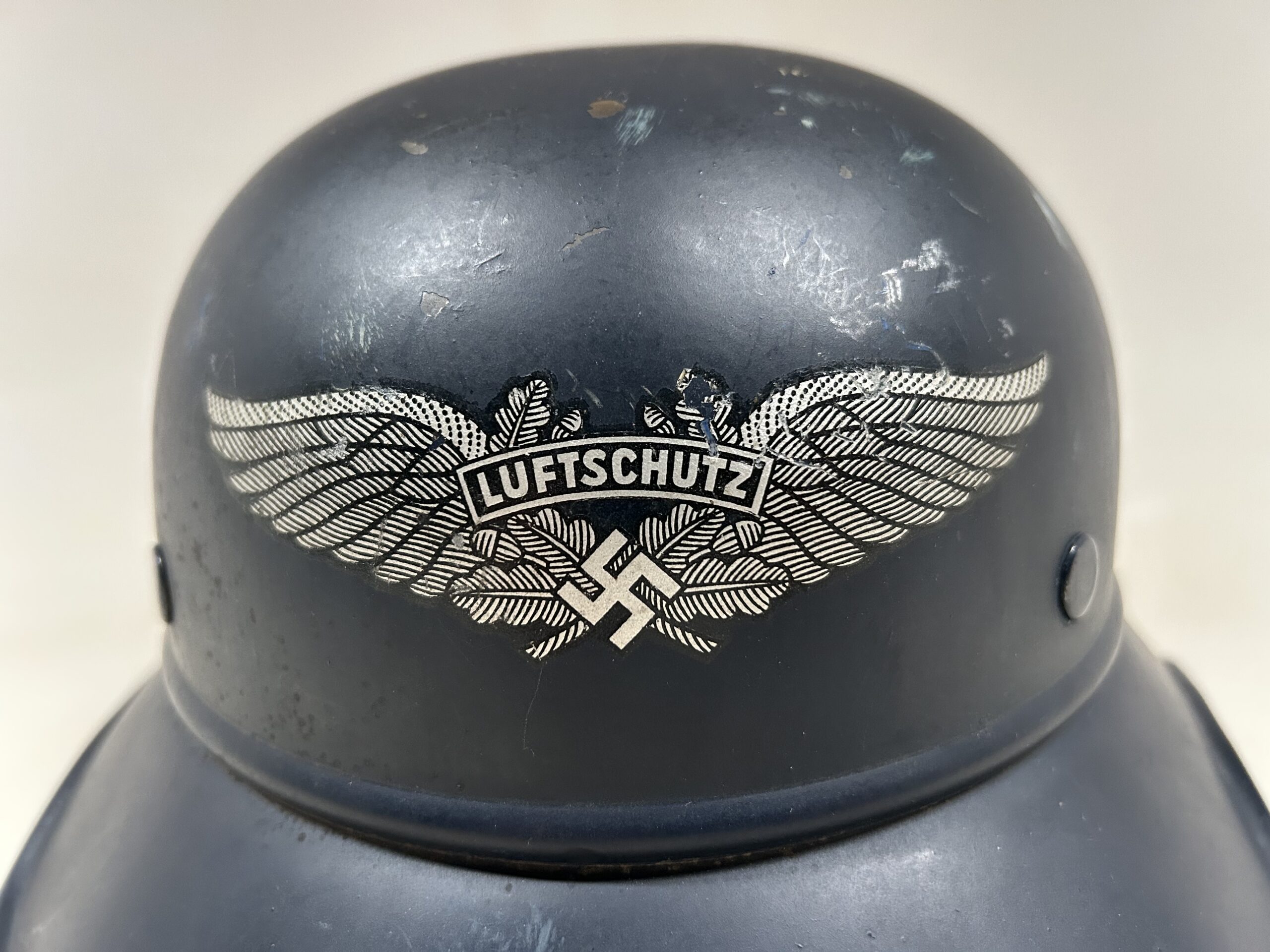 MINTY Complete M38 Luftschutz ‘Gladiator’ Helmet - (Named) - Image 4
