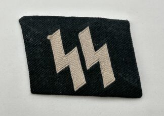 Waffen-SS EM/NCO Collar Tab in BeVo