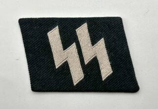 Waffen-SS EM/NCO Collar Tab in BeVo - (MINT)