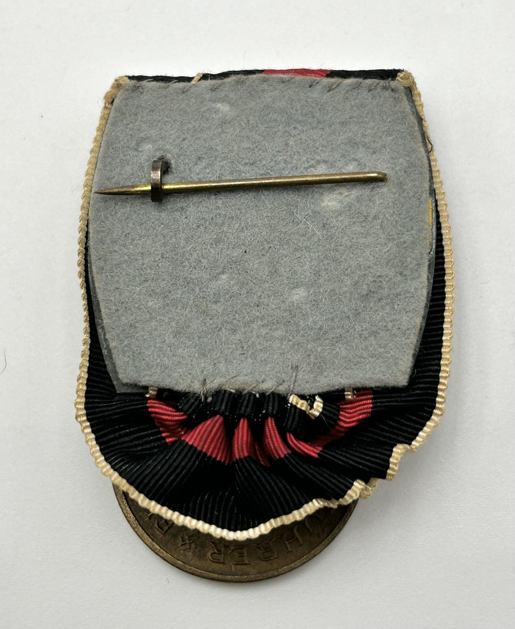 Parade Mounted 1938 Czech Annexation Medal w/ Prague Bar - Image 4