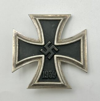 1939 Iron Cross 1st Class (EK1) - (‘7’ Paul Meybauer)