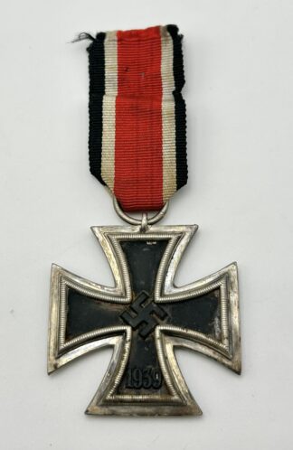 1939 Iron Cross 2nd Class (EK2) - (‘24’ Arbeitsgemeinschaft der Hanauer Plakettenhersteller)