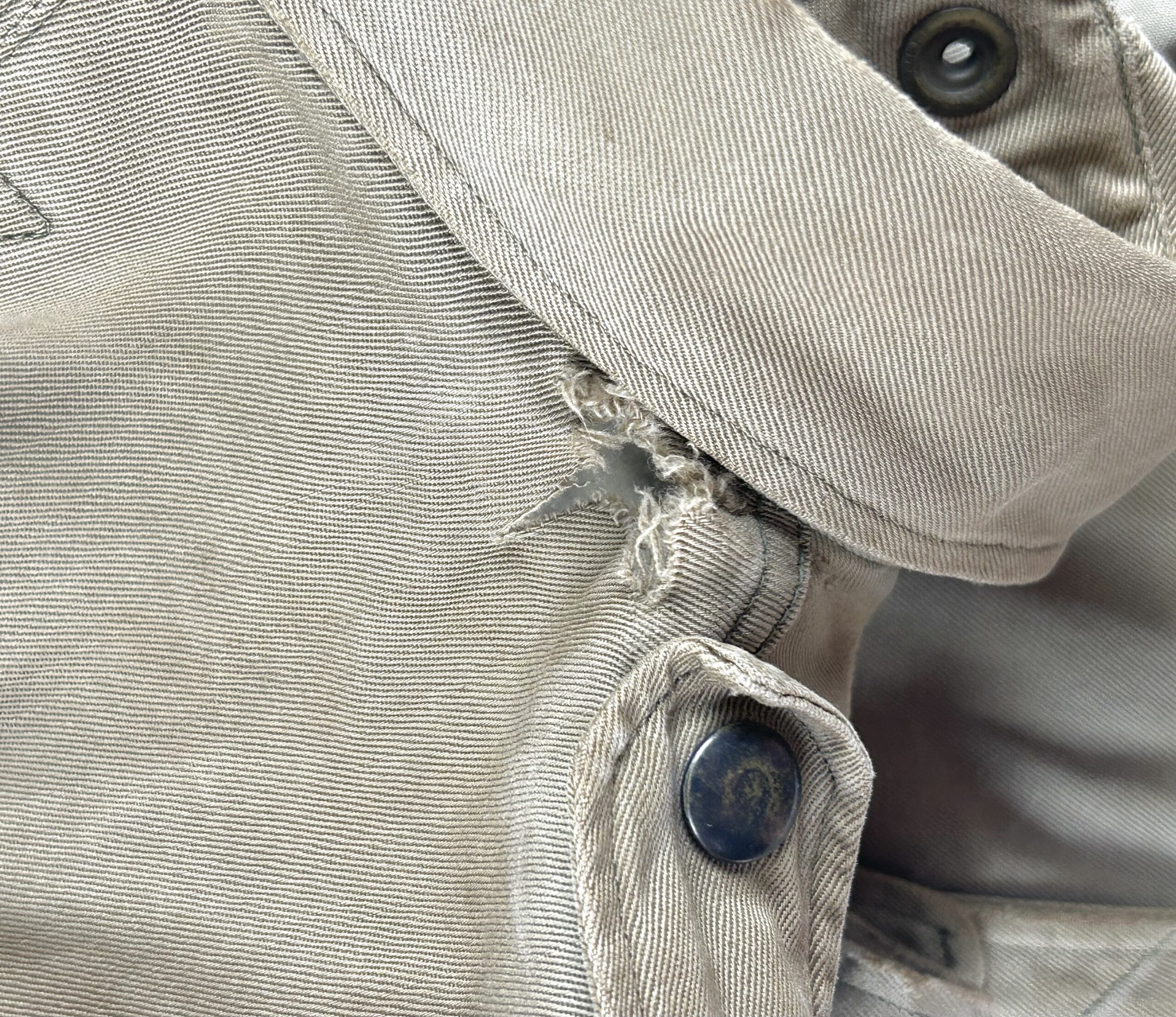 Early U.S. Army M42 Paratrooper Jump Jacket - Image 12