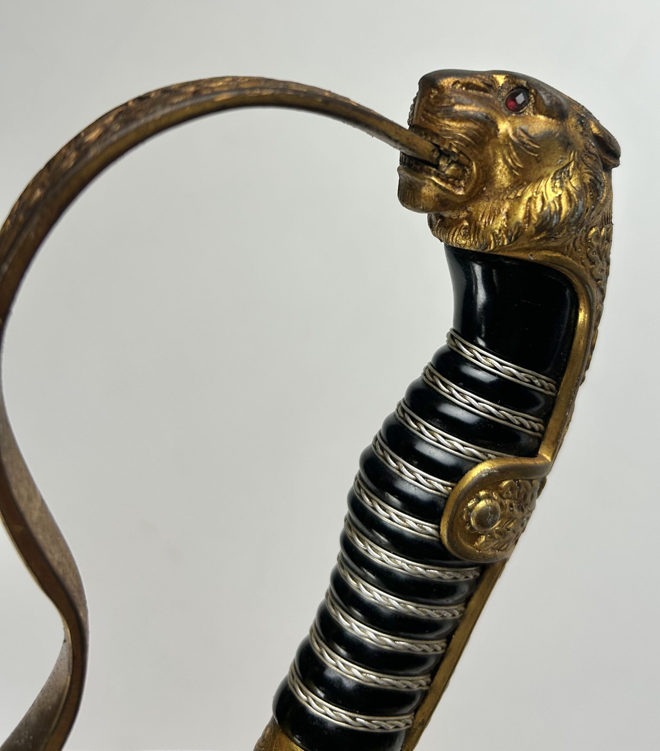 Model 1695 Heer (Army) Officer ‘Lion Head‘ Sword - (Carl Eickhorn) - Image 5