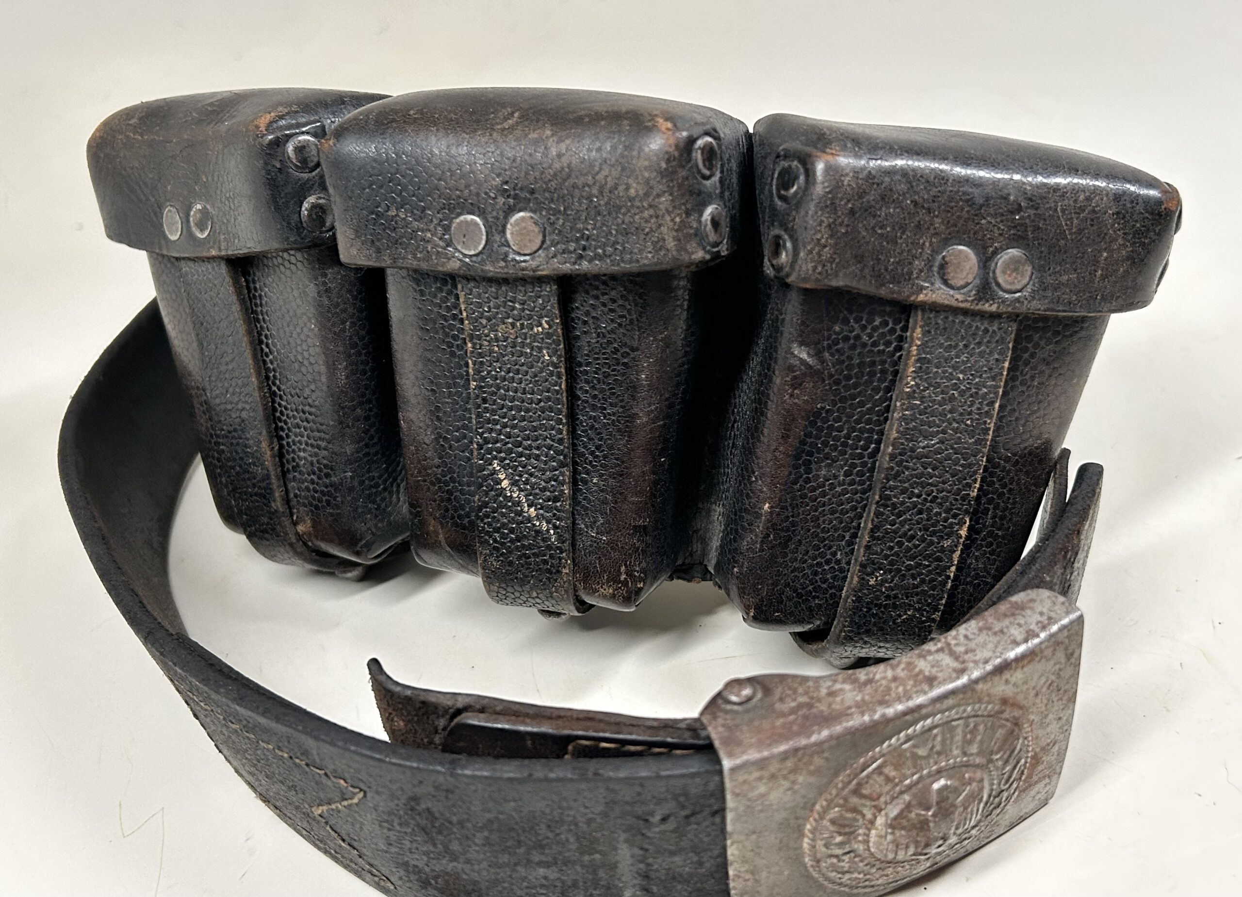 Heer (Army) Belt Set w/ Ammo Pouch - Image 2
