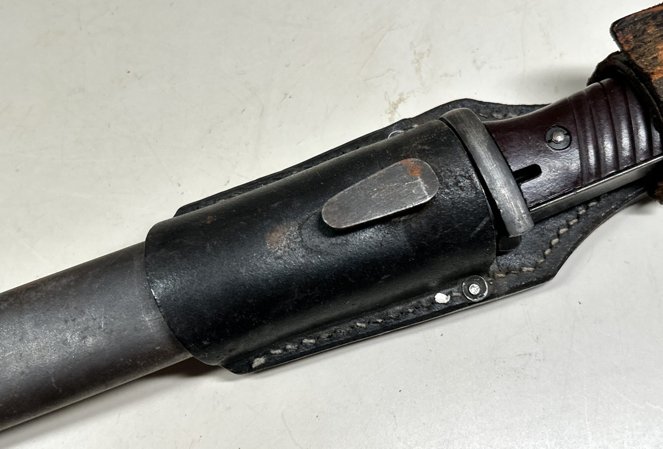 Matching K98 Bayonet w/ Frog - ‘cul’ (Ernst Pack & Söhne) - Image 17
