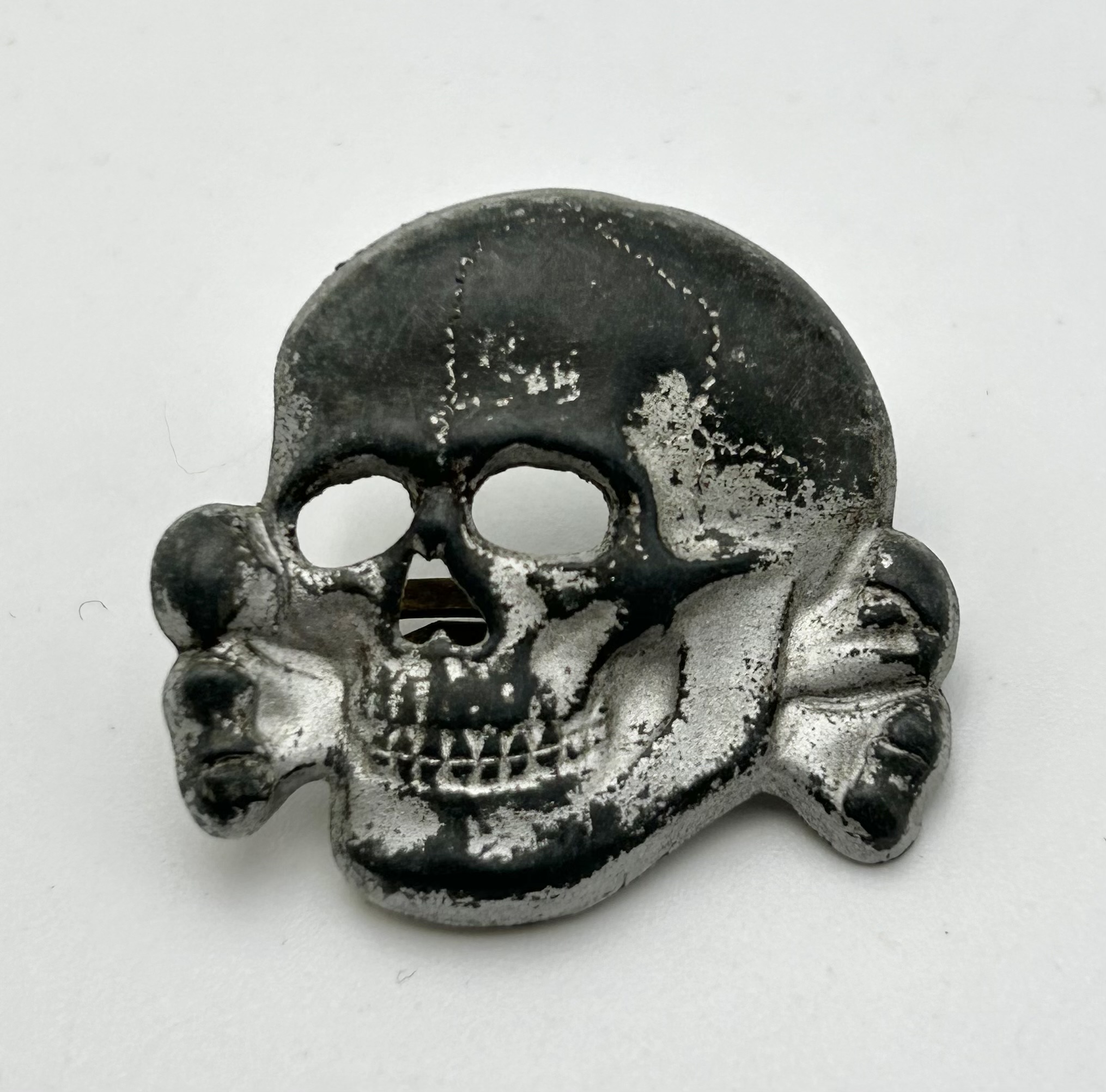 Waffen-SS Visor Cap ‘Totenkopf’ Skull - (RZM M1/52 Deschler & Sohn)
