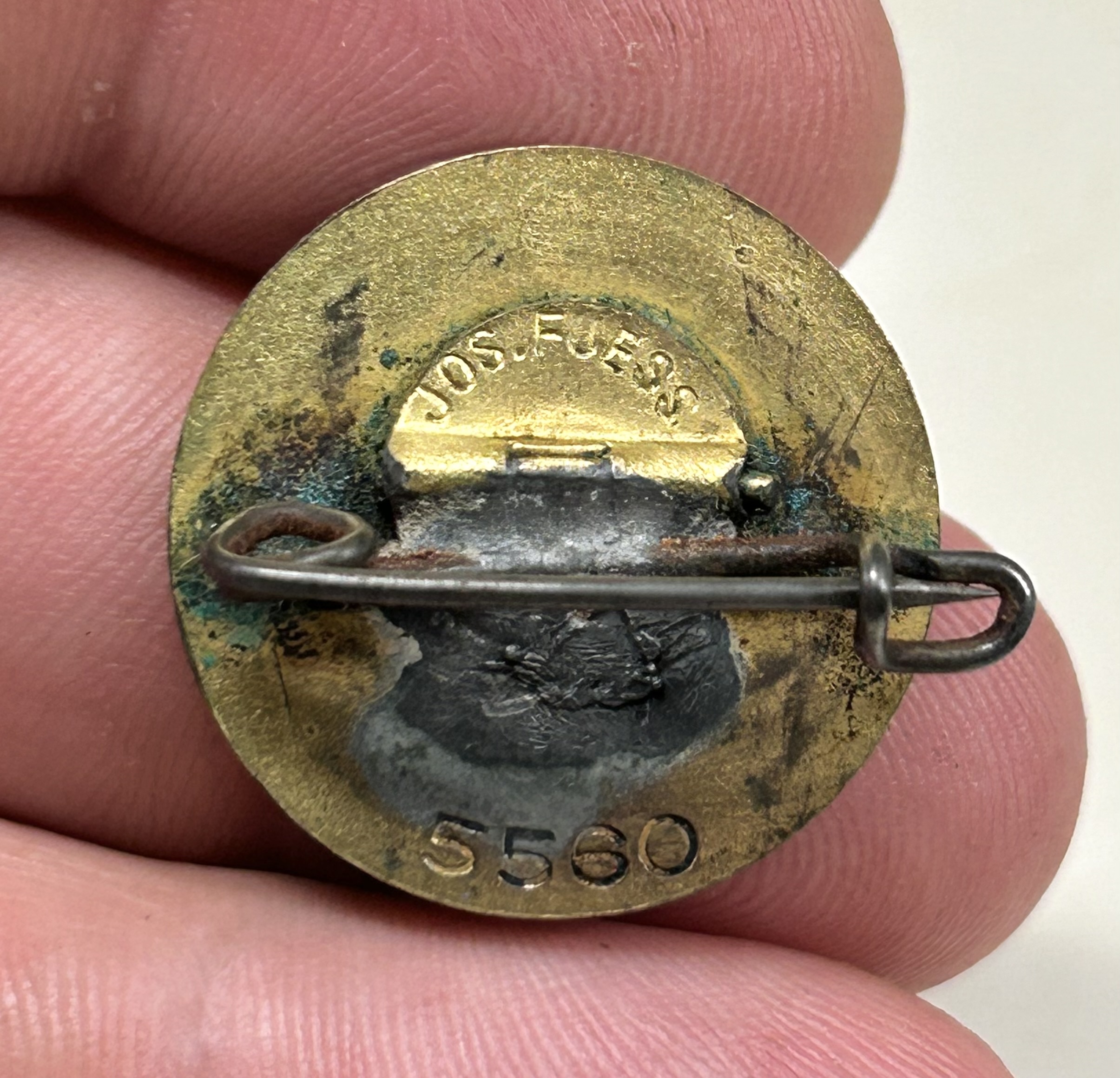 Early Identified 24mm Golden Party Pin - (Josef Fuess, München) - Image 3