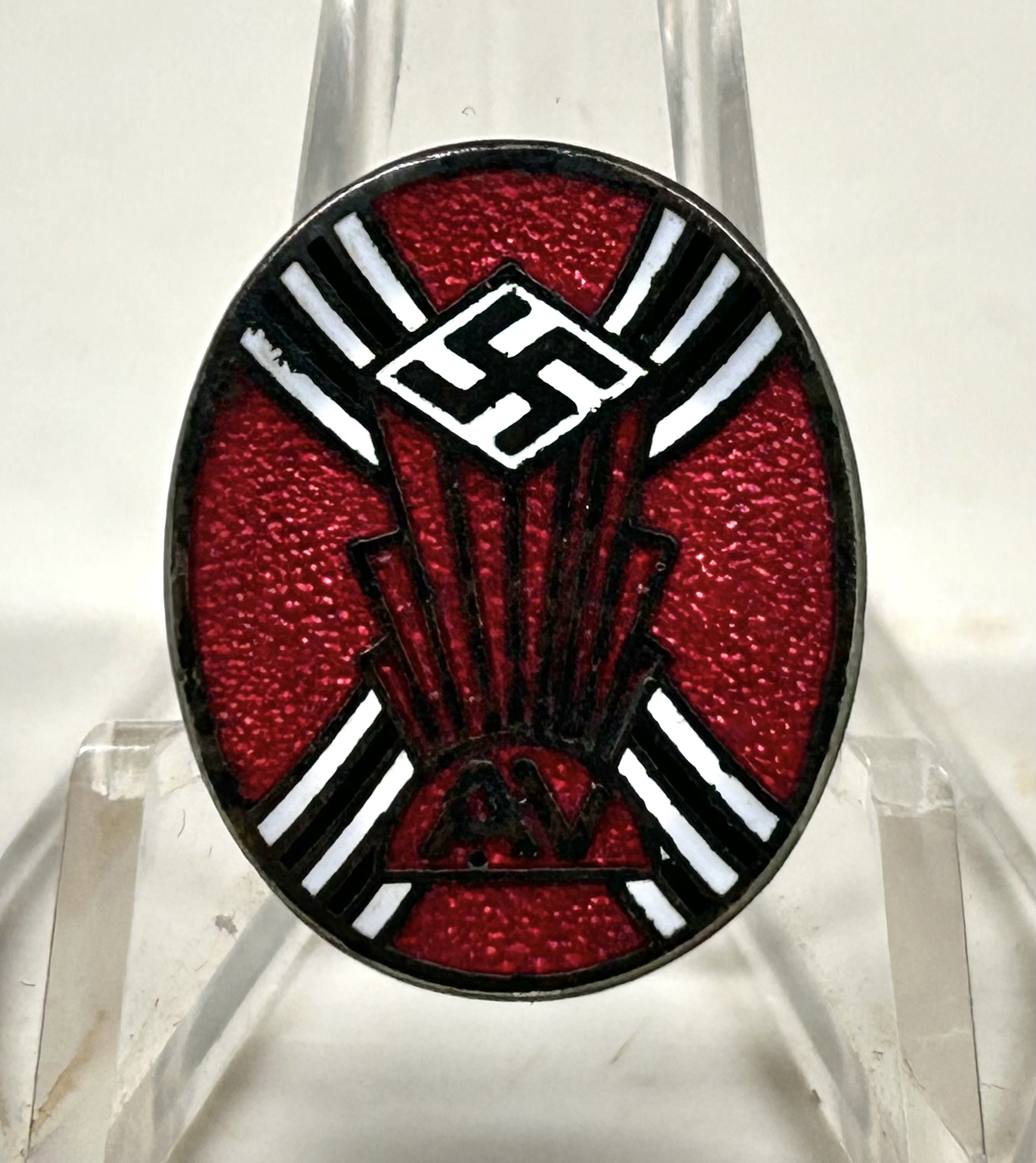 RARE German-American Bund (Amerikadeutscher Volksbund) Lapel Pin - Image 3