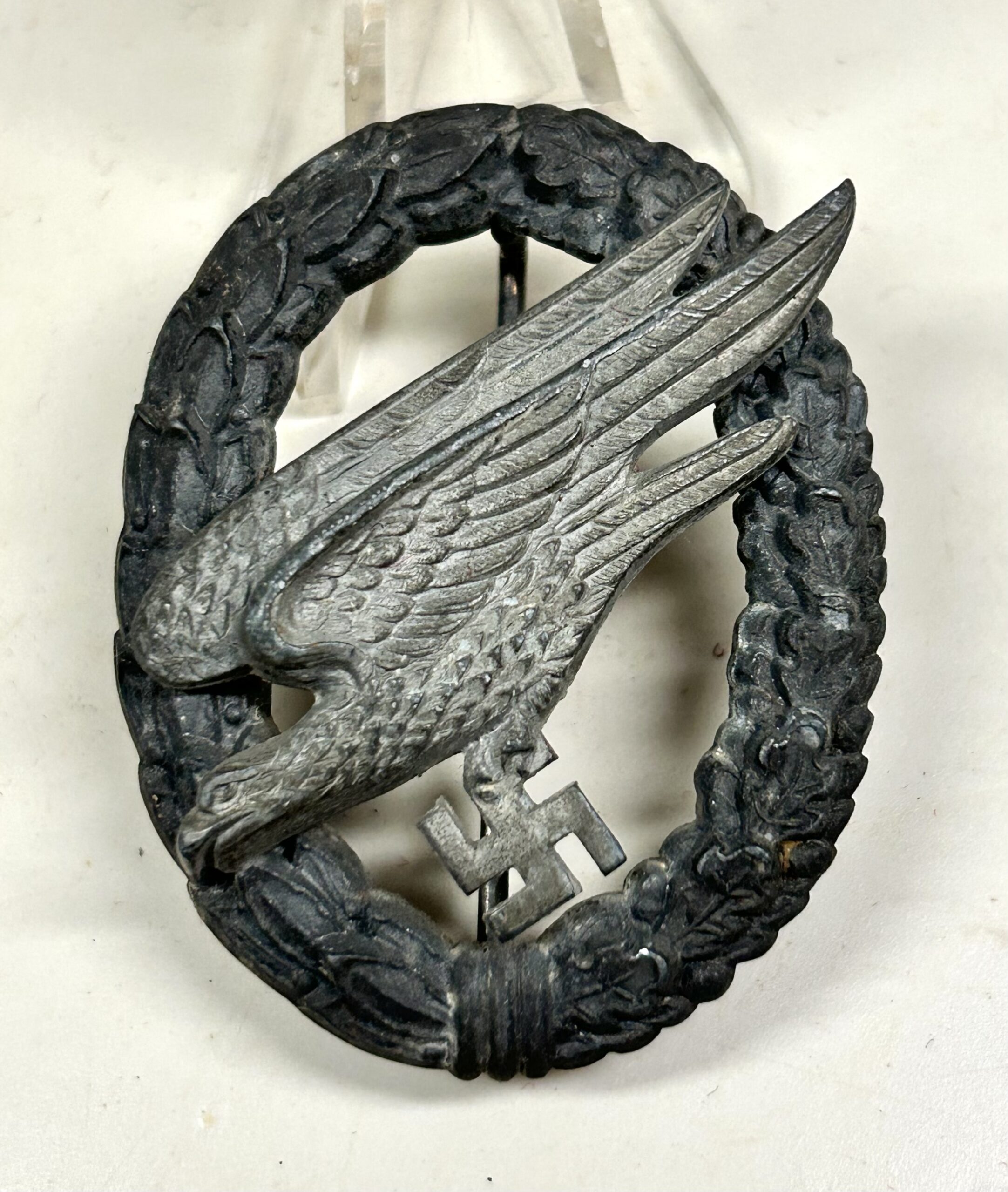 Luftwaffe Paratrooper - (Paul Meybauer, Berlin)